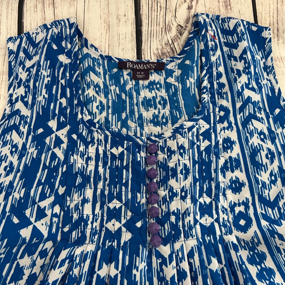 Roaman's Blue White‎ Geometric Tribal Print Sleeveless Tunic Top 14W Flowy - Picture 4 of 8